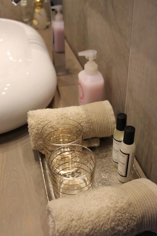 Sous Les Platanes B&B Châteaurenard Δωμάτιο φωτογραφία