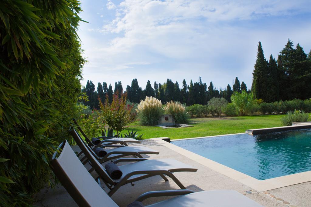 Sous Les Platanes B&B Châteaurenard Εξωτερικό φωτογραφία